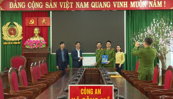 anh tin bai